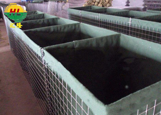 Chiều cao 0.6m-2.7m Bức tường cát quân sự Hesco Chiều dài 1.21m-33m